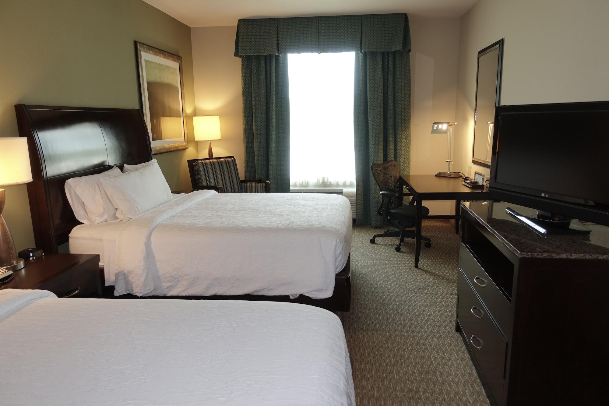 Hilton Garden Inn Houston-Пърланд Екстериор снимка