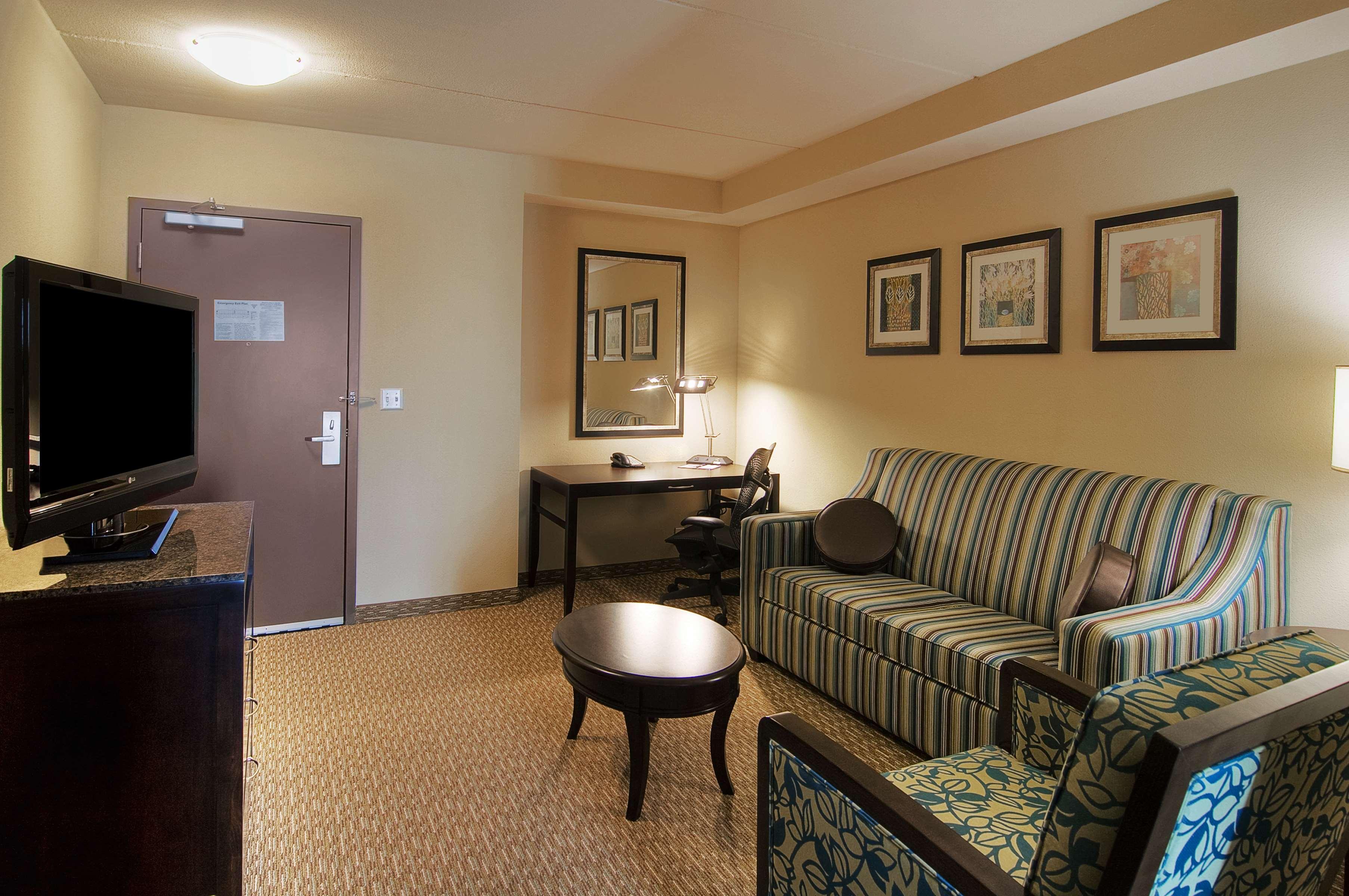Hilton Garden Inn Houston-Пърланд Екстериор снимка