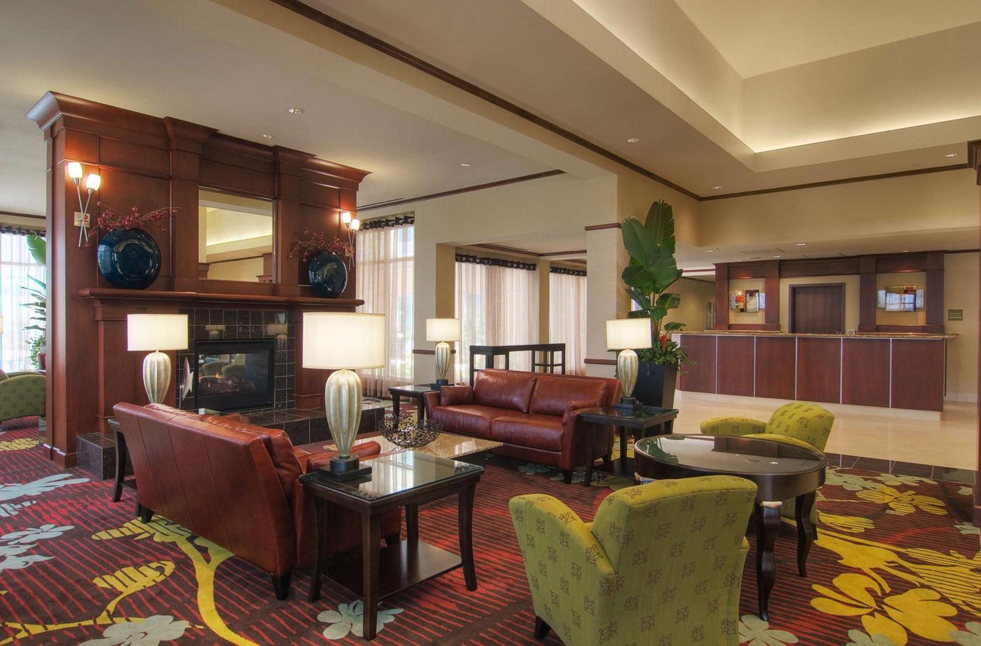 Hilton Garden Inn Houston-Пърланд Екстериор снимка