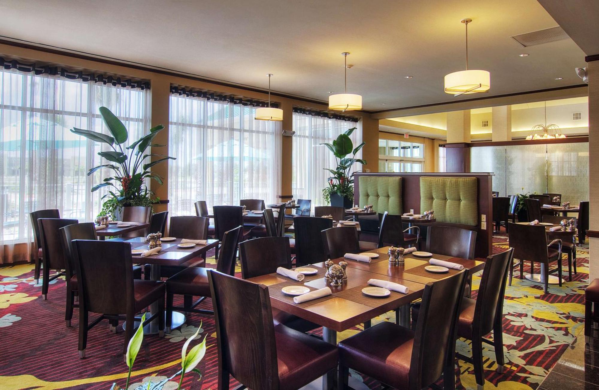 Hilton Garden Inn Houston-Пърланд Екстериор снимка